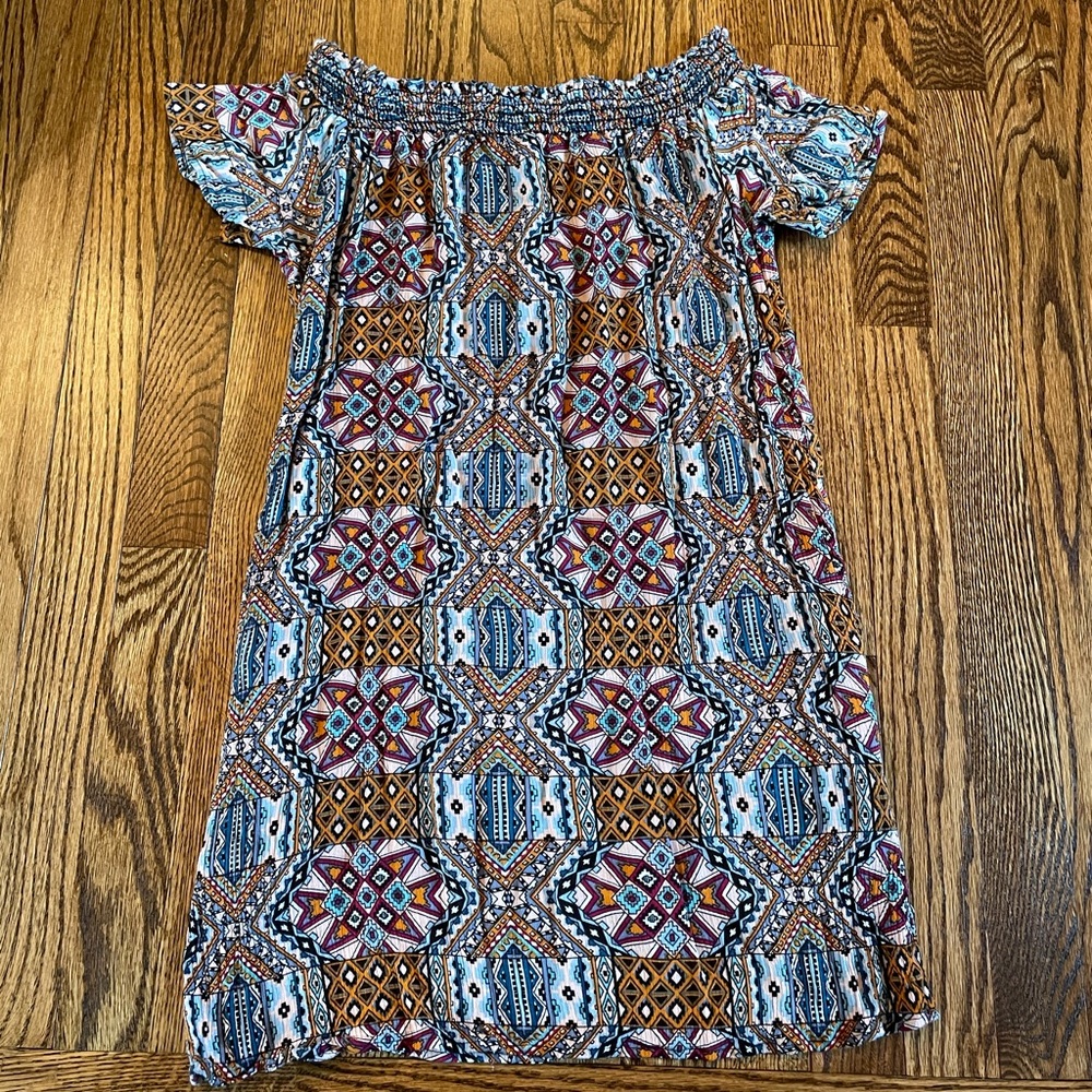South Moon Under Off the Shoulder Dress Size Small